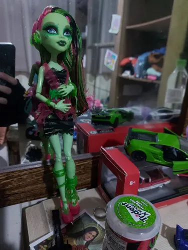 Monter high Vênus zombie shake