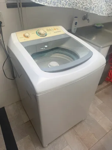 Máquina de lavar Cônsul 10kg
