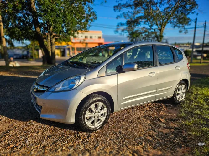 Honda Fit LX 1.4/ 1.4 Flex 8v/16v 5P Mec. 2014
