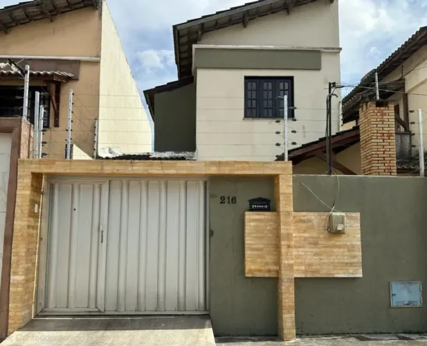 Duplex no Mondubim com 3 quartos.