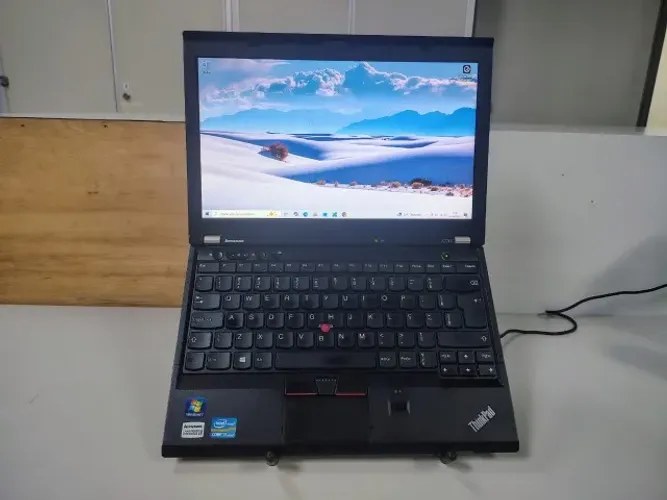 Lenovo ThinkPad X230 | Intel Core i5 vPro | 8GB RAM | SSD 128GB | Bateria Nova