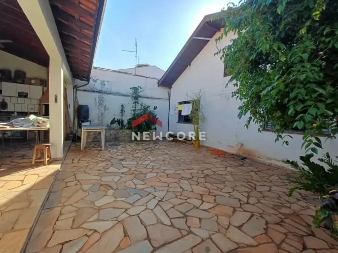 Casa em Rua Treze de Abril - Piracicamirim - Piracicaba/SP