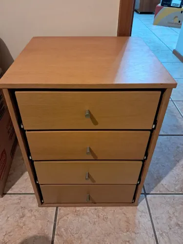 LINDO ARMÁRIO PARA USO DIVERSOS 