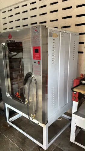 Forno de 10 telas a gás