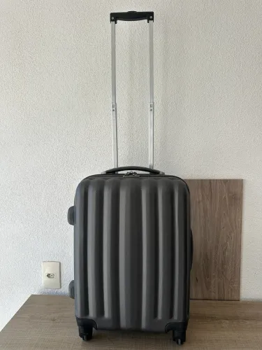 mala de bordo reforçada impecável entra sim no avião ! veja fotos ! Campinas cambuí