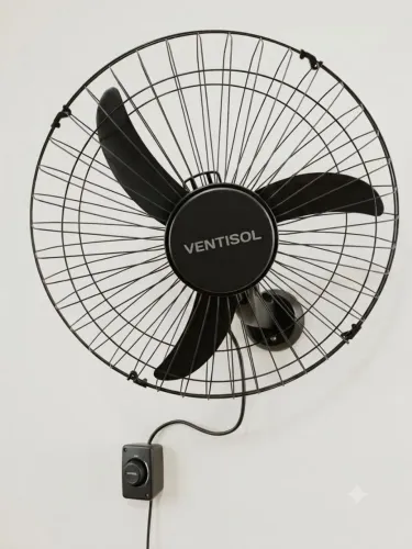 Ventilador de parede Ventisol + Ventilador de teto antigo