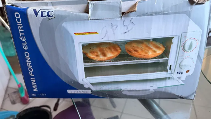 Mini forno 4,5 pouco uso - perfeito