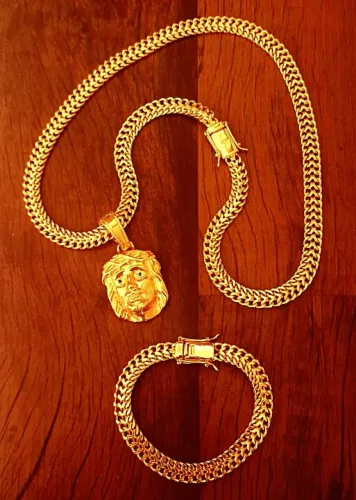 Lindo conjunto banhado a ouro 18k novo