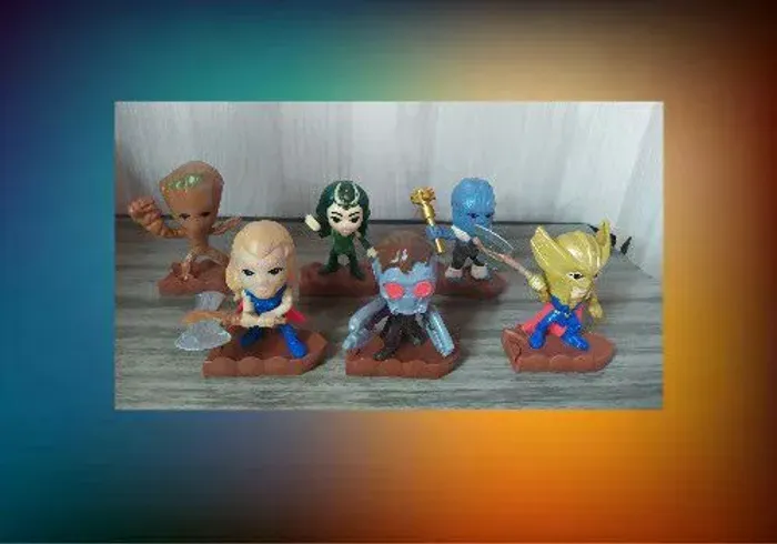 Colecionáveis Marvel MC Donald's