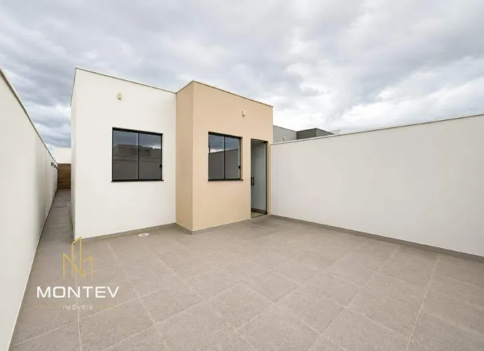 Casa à venda, 3 quartos, 1 suíte, 2 vagas, Fábio Notini - Divinópolis/MG