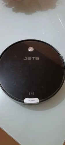 Aspirador de pó robótico Jets modelo J1