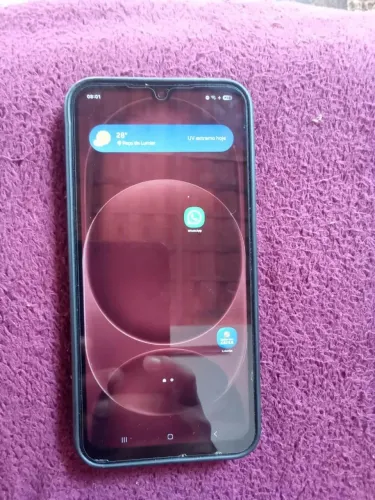 Samsung galáxy A15 , troco por xr<br>Sem nenhum trinco<br>Com película <br>Capa nova