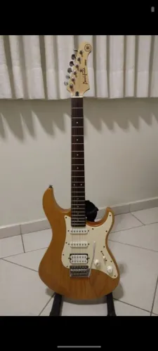 Guitarra strato Yamaha pacífica - Upgrades Fender