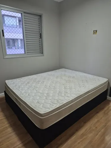 Cama Queen box
