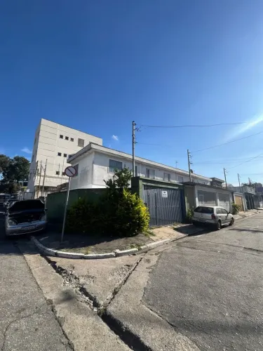 Sobrado para locação - Vila Invernada