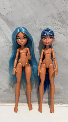 Lote 2 sucatas Monster High G3 Cléo fearidescent e Pet Faboolous