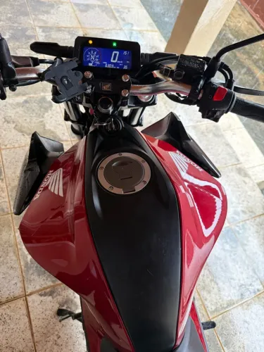 Honda CB 300f Twister Flex 2025