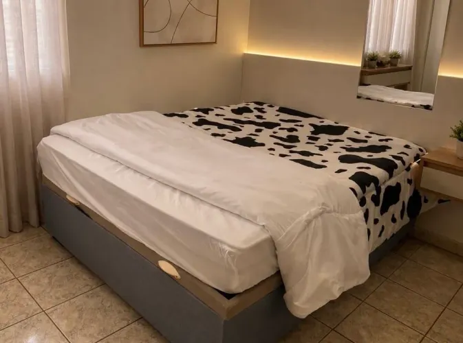 CAMA BOX BAÚ E COLCHÃO