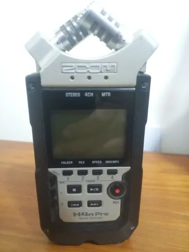 Gravador de Áudio Portátil Zoom H4n Pro