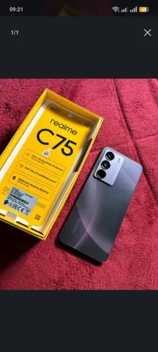 Celular C75