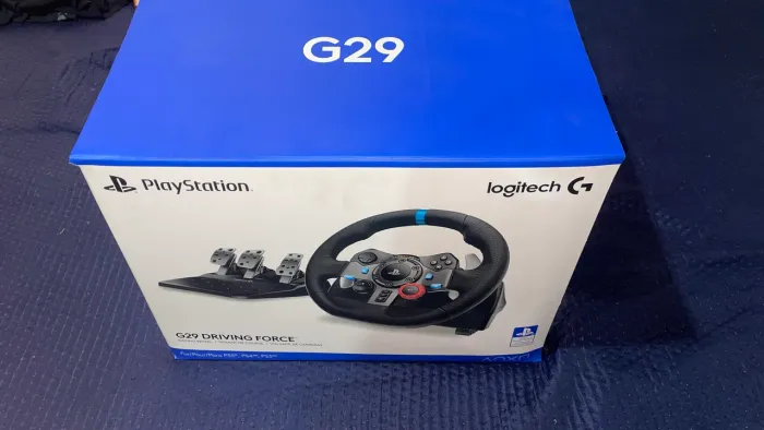 Volante logitech g29 semi novo na garantia