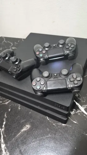 PS4 PRO 1 TERA
