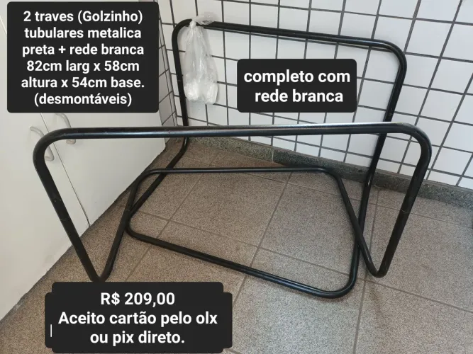 Gol infantil em metal com redes