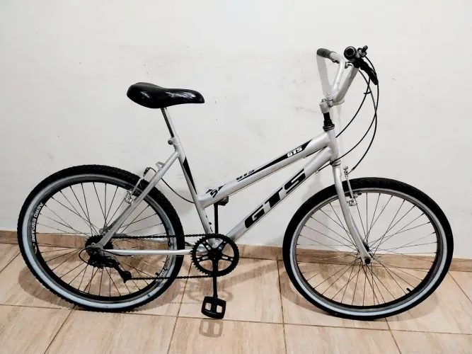 IMPERDÍVEL BICICLETA ARO 26