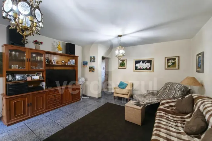 Apartamento com 3 Dormitórios, Cozinha Planejada, 2 Vagas no Jardim do Trevo, Campinas/SP
