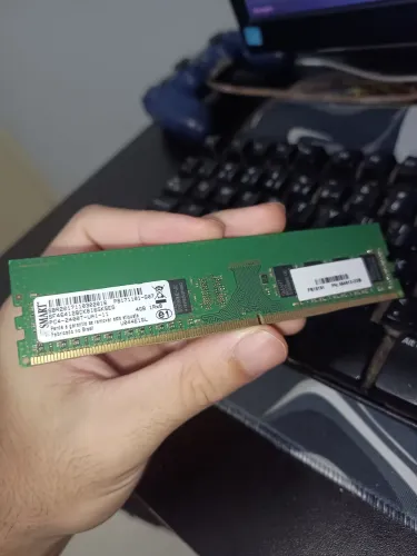 Memória RAM DDR4 4GB