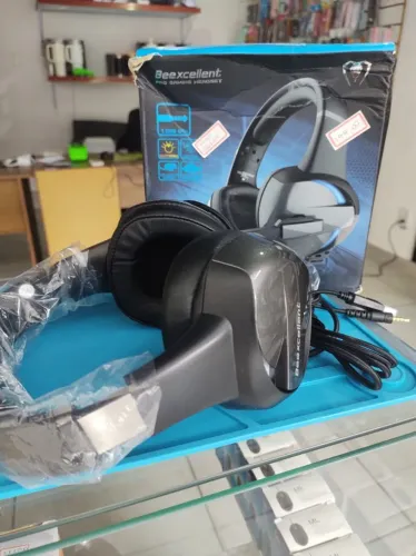 Fone Headset Gamer RGB Surround para Consoles e PC