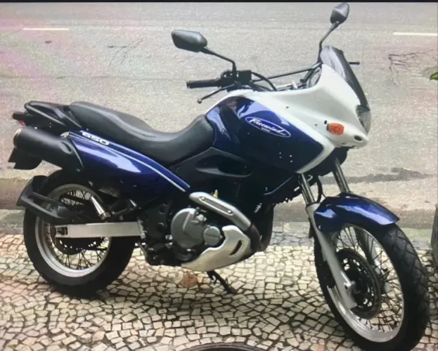 Suzuki Freewind 650cc