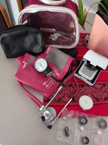 Kit aparelho de presão manual e elétrico e estetoscópio