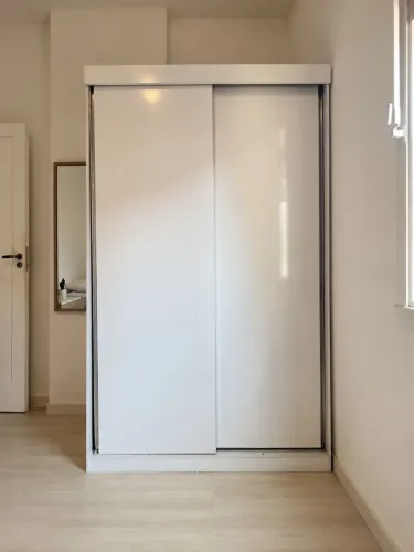 Guarda-roupa branco MDF 2 portas