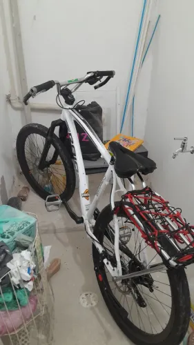 Bike raio branca, aceito trocas ou notas