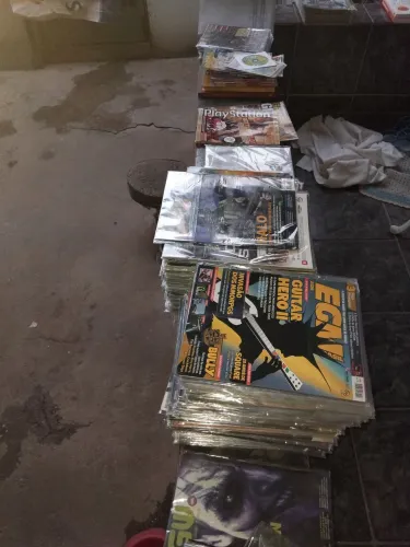 Coleção completa de revista sobre games egw e egw em excelente estado