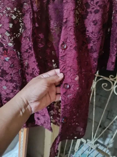 Casaquinho novo, de renda, tamanho 38( pequeno).