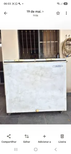 Freezer Metalfrio horizontal duas portas