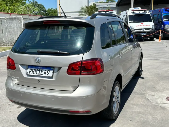 Volkswagen Spacefox Sportline/highline 1.6 T.flex 2014