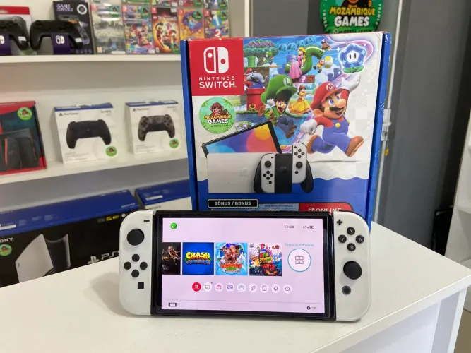 Nintendo Switch Oled 256gb Desbloque@do ( Loja Física )