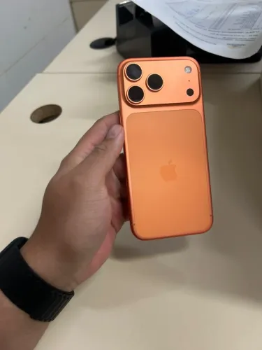 IPHONE 17 PRO MAX
