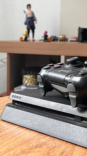 Ps4 slim