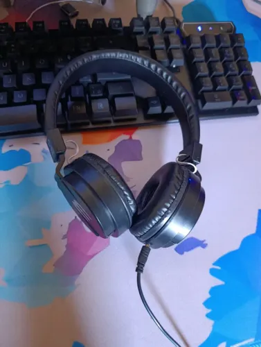 Fone de ouvido headset com fio