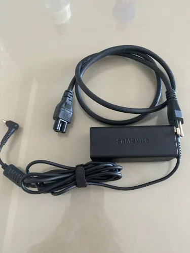 Carregador Samsung Notebook