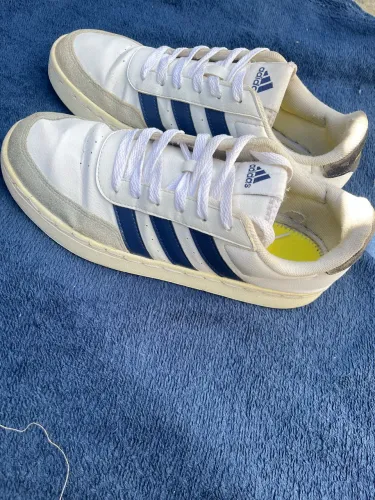 Tênis adidas Netbreak