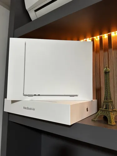 MacBook Air M5 16/512Gb - Midnight e prata (lacrados)