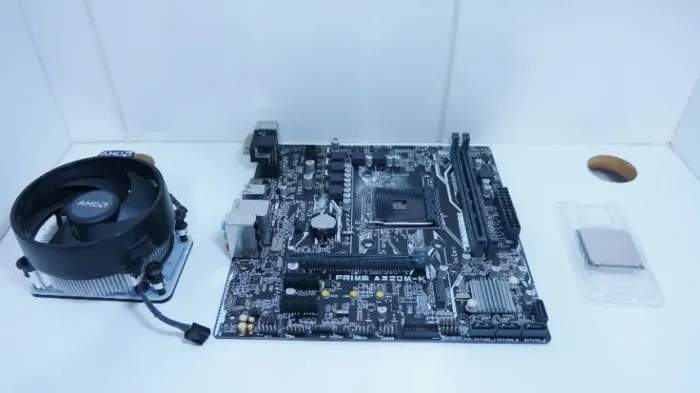  Kit Placa Mãe A320 + Ryzen 3 3200G + Cooler AMD