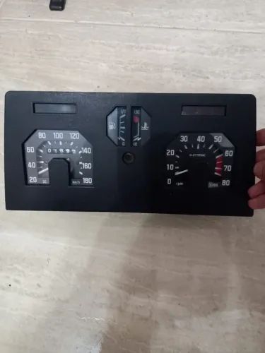 Vendo painel completo FIAT 147 Rally
