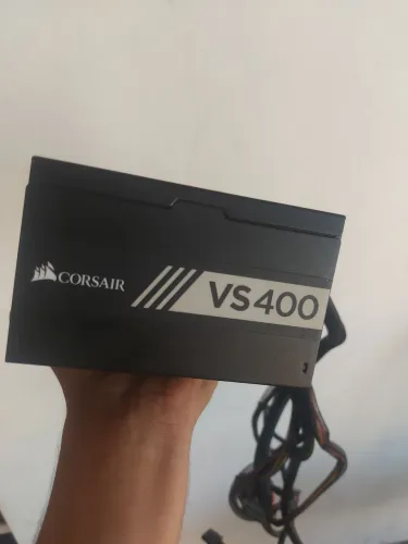 Fonte Corsair 400w VS400 80 Plus Bronze PFC Ativo