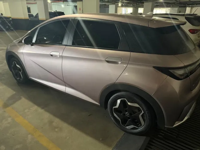 BYD Dolphin EV (Elétrico) 2024